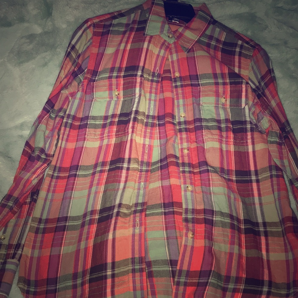 Long sleeved plaid multicolored shirt